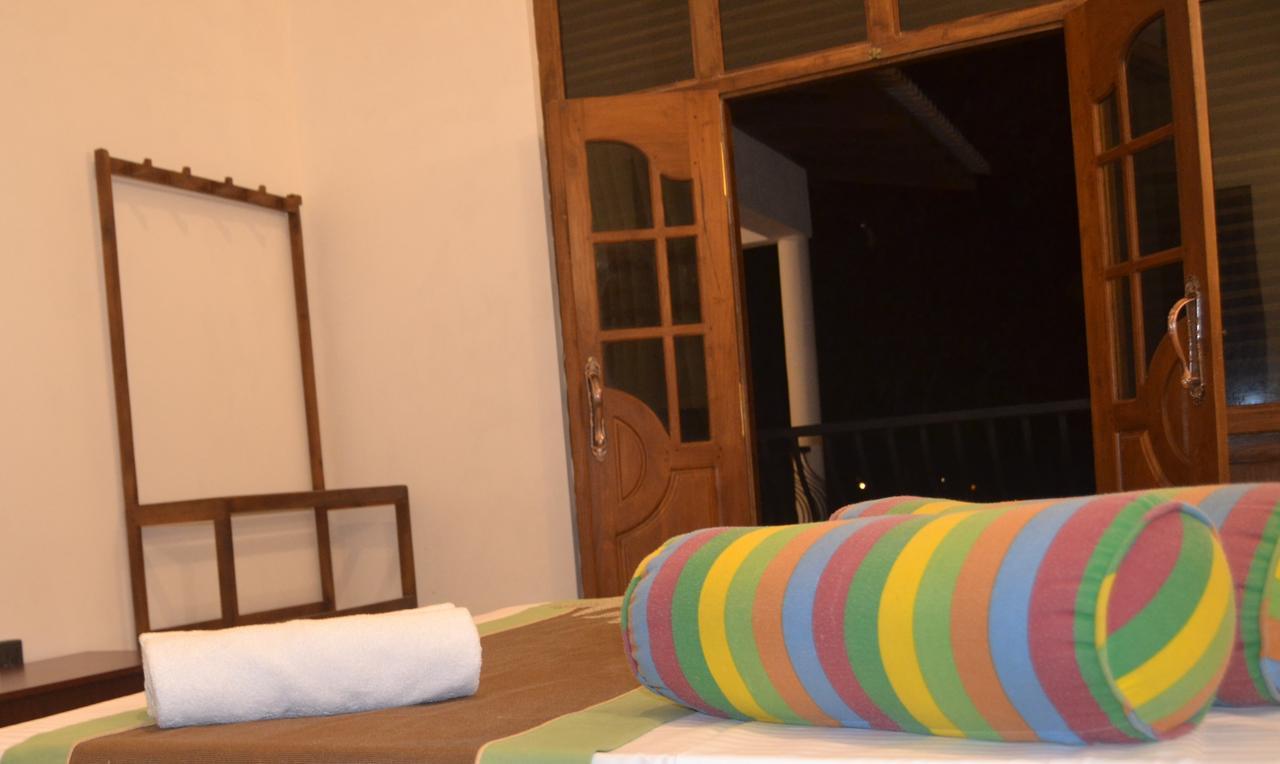 Nice To Meet Home Stay Habarana Exterior foto